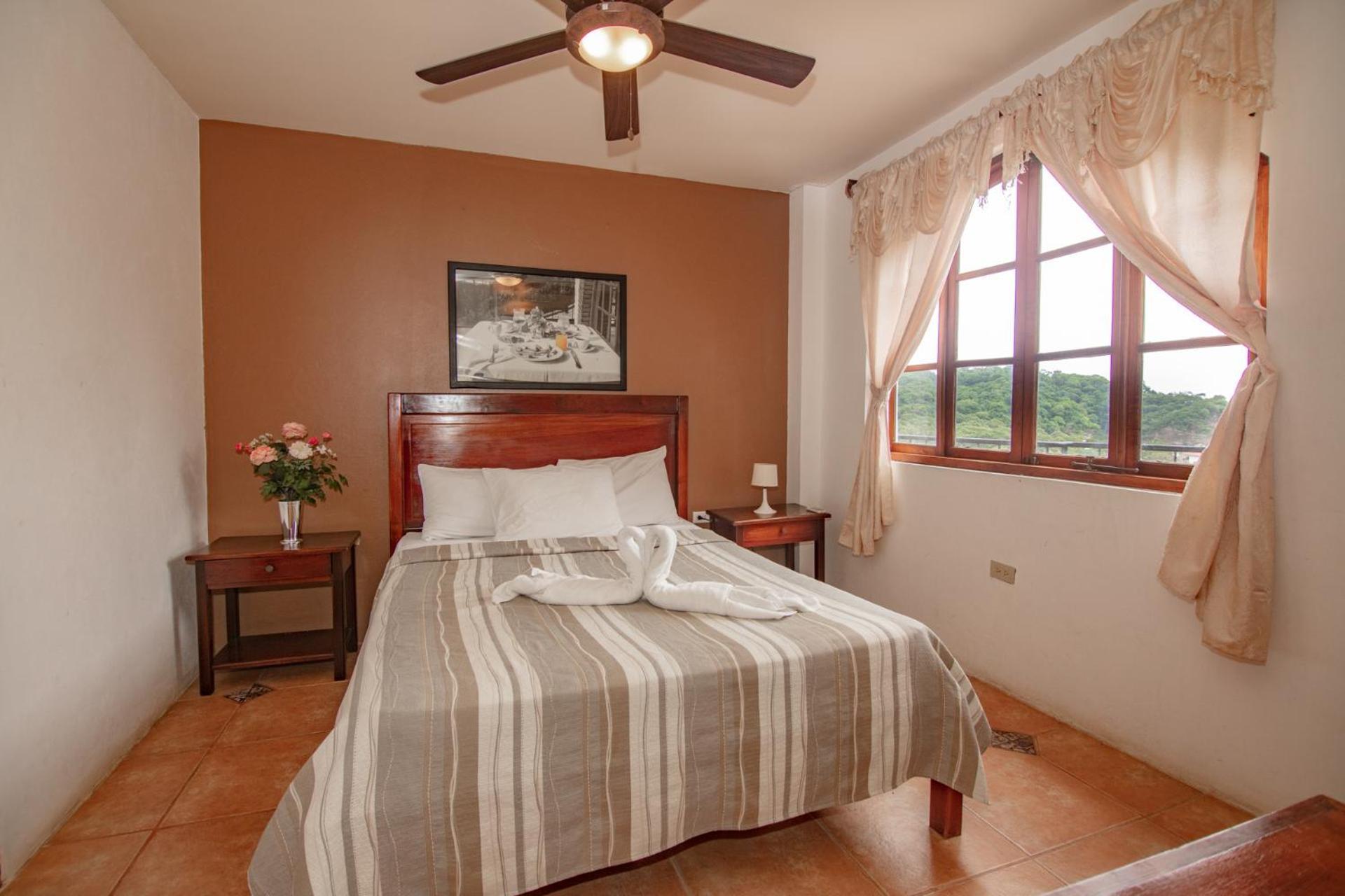 Beachside Stay At Villa Viyarte ซานฮวนเดลซูร์ ภายนอก รูปภาพ