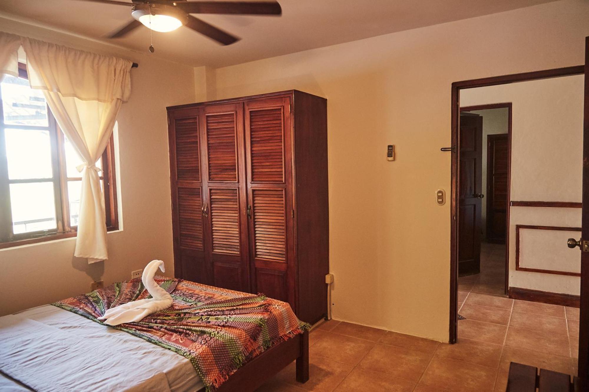 Beachside Stay At Villa Viyarte ซานฮวนเดลซูร์ ภายนอก รูปภาพ